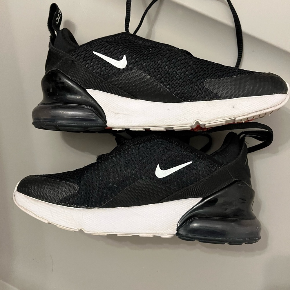 Nike Air Max 270 - boys